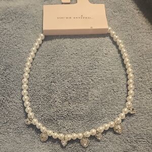 Elegant Pearl Necklace with Crystal Accents